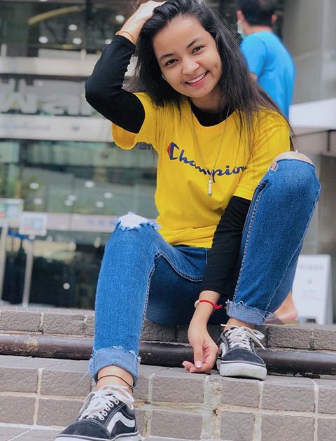 Mamta Acharya in yellow tshirt and blue jeans