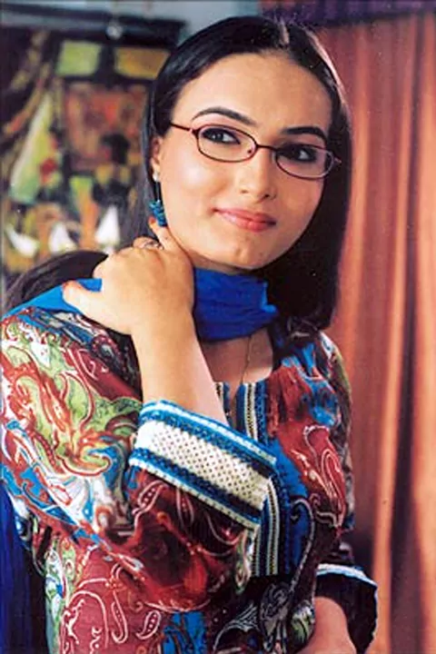 famous Indian Tiktok Star Gazala Selmin is looking beautiful in blue dress.