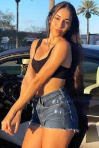 Izzy Green (Adult Star) Biography, Pictures, Dob & Social Accounts